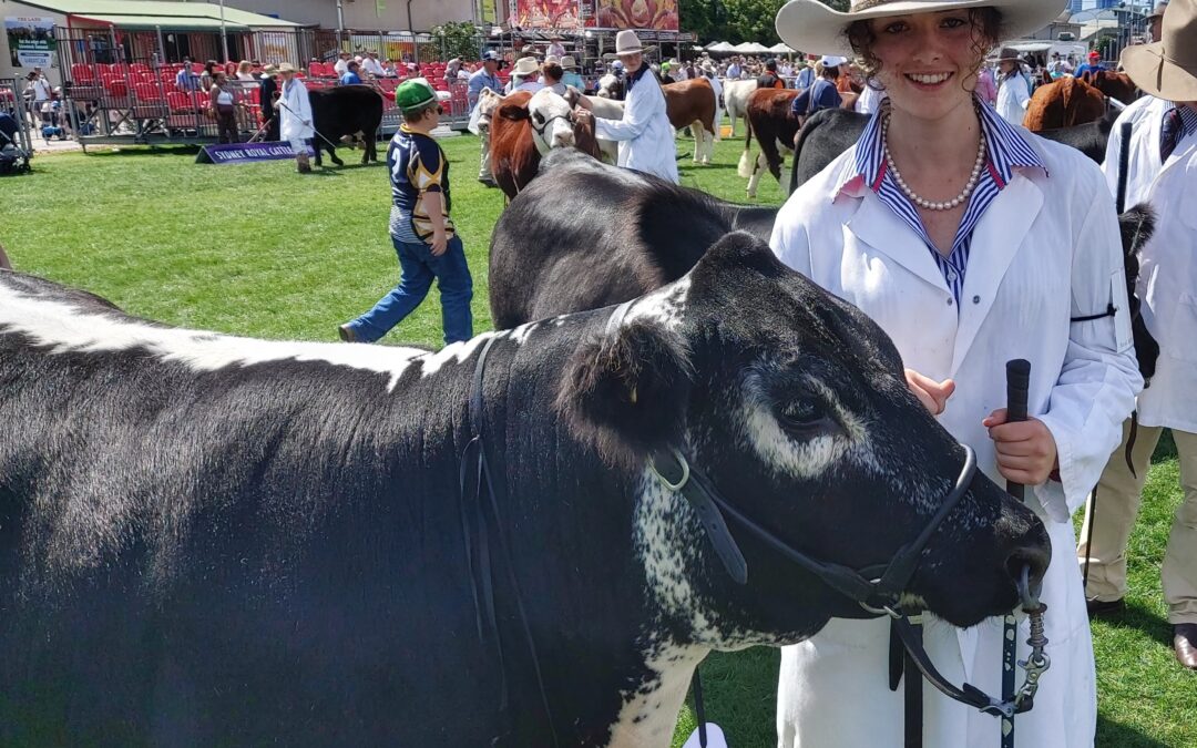 Meet Young Beef Cattle Judge Grace Burns (NSW)